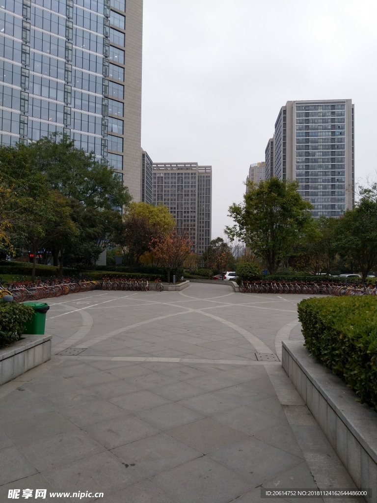城市廣場美景