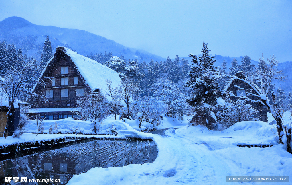 日本冬季房屋雪村鎮(zhèn)