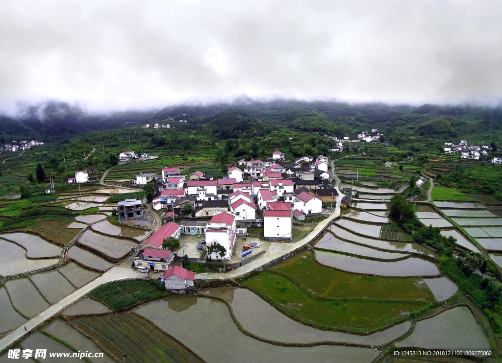 美丽库山