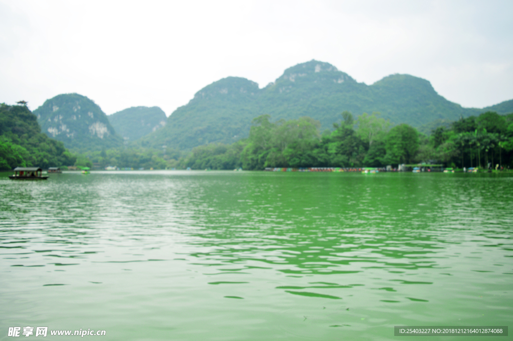 山水風(fēng)景圖