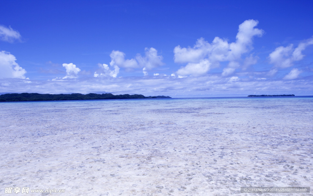 海邊沙灘風景