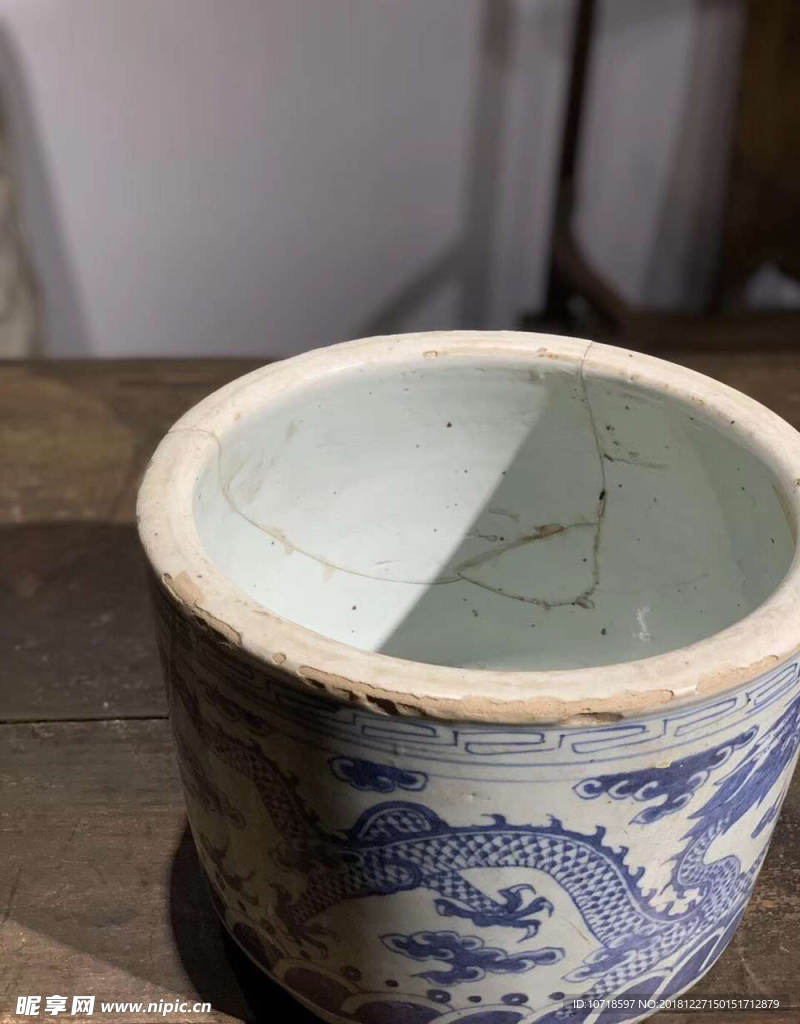 青花器