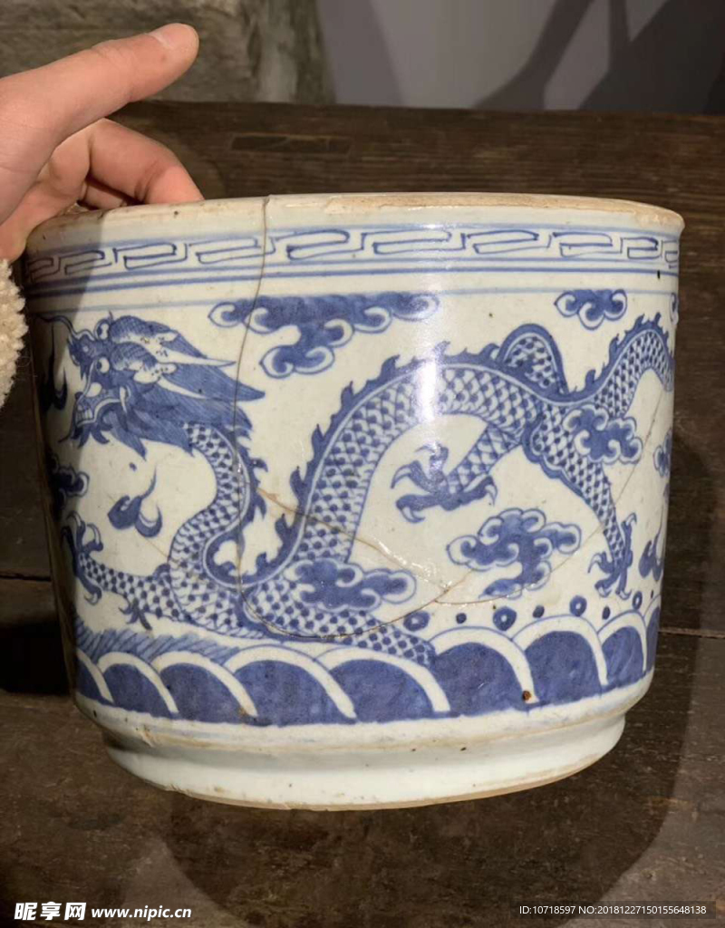 青花器
