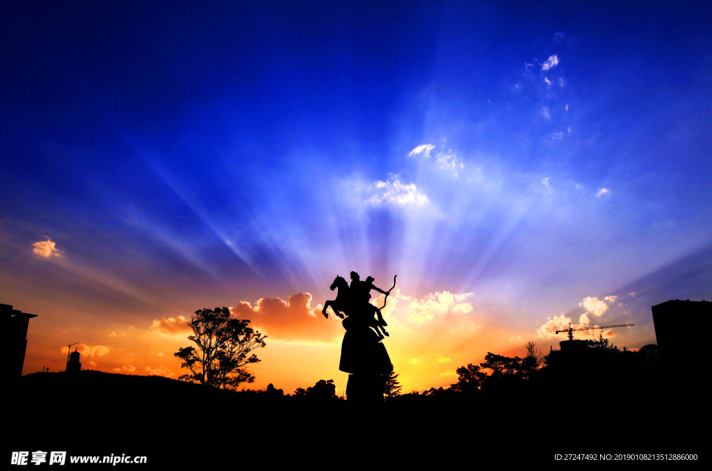 夕陽下