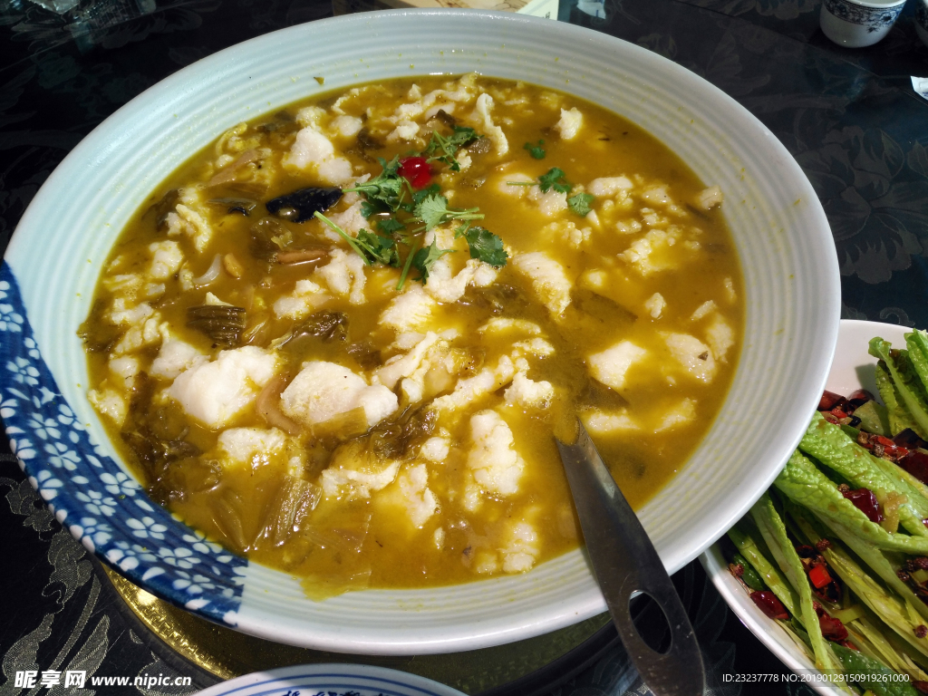 酸菜龍鯉魚