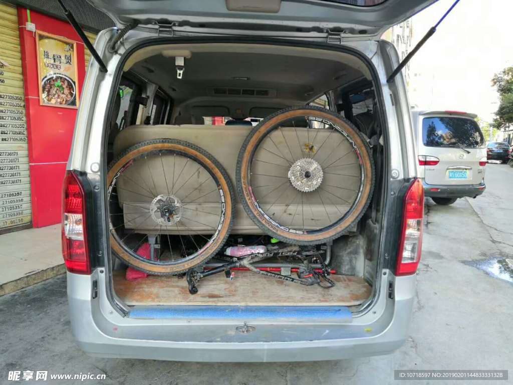 小貨車