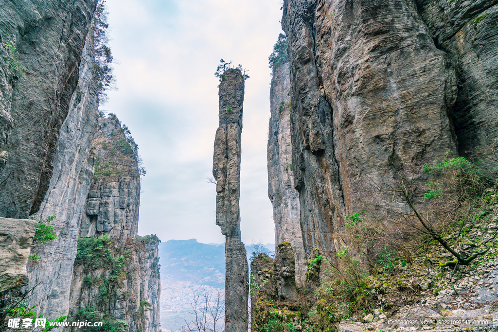 美麗的山峰圖片