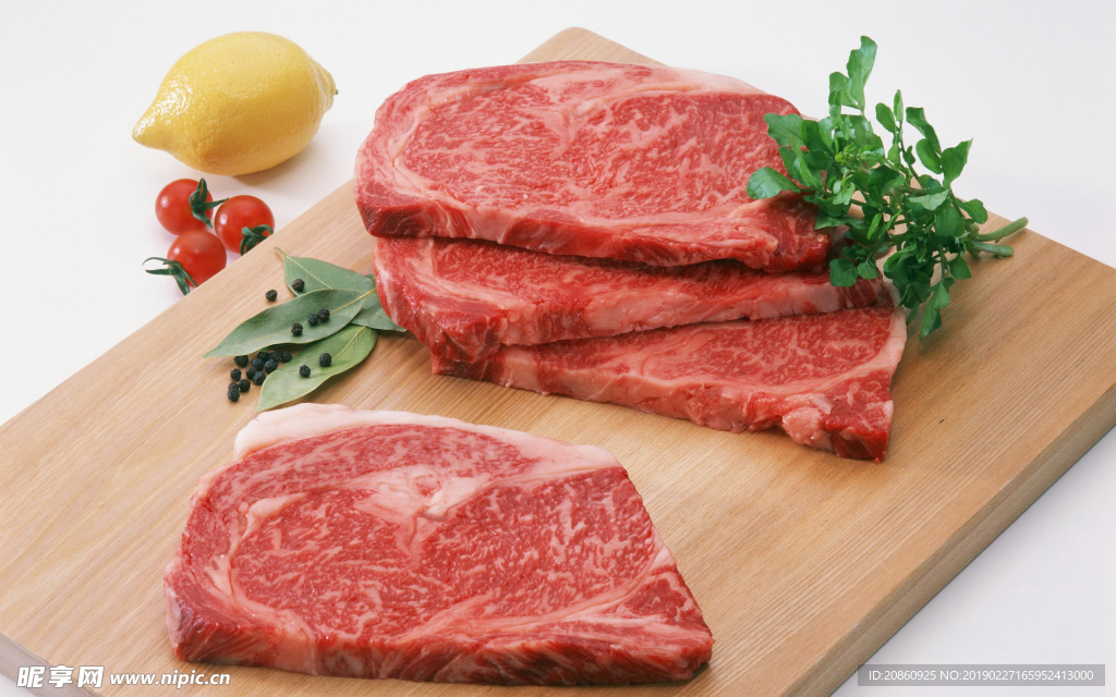 新鮮的肉片圖片