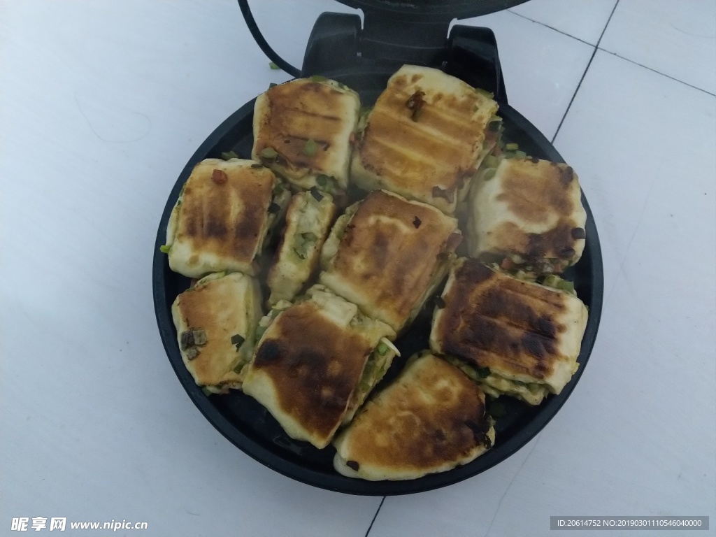 鍋里的花卷饃