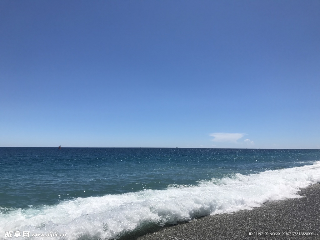 碧藍的大海