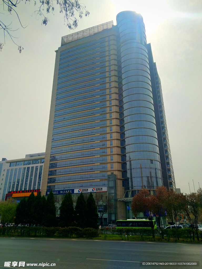 雄壯的城市高樓
