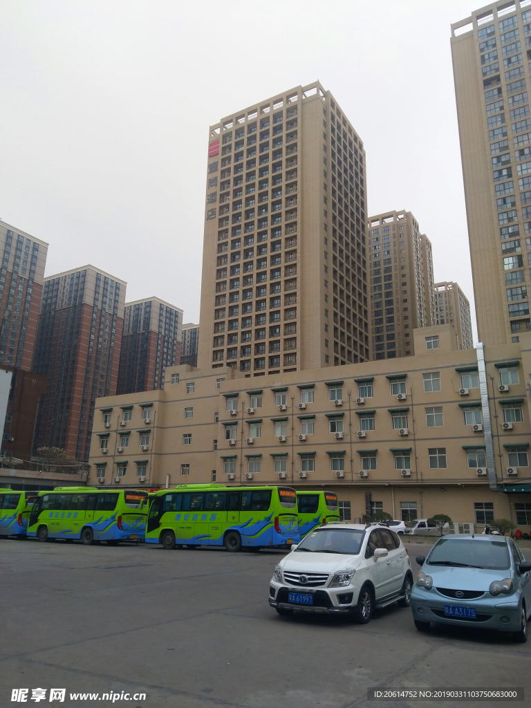 城市高樓大廈