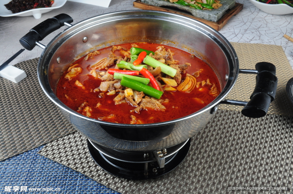 驢肉火鍋