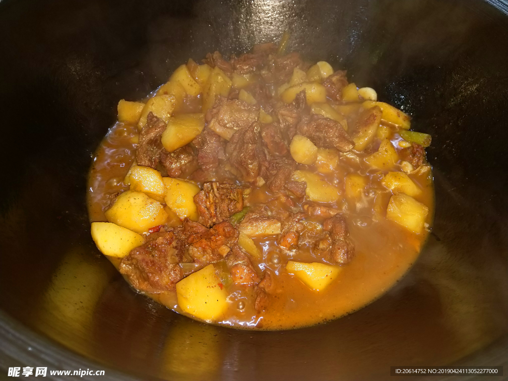 土豆燉排骨