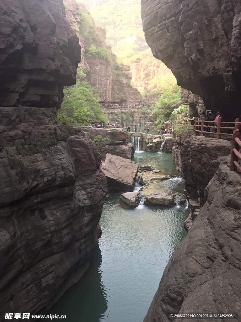 山水