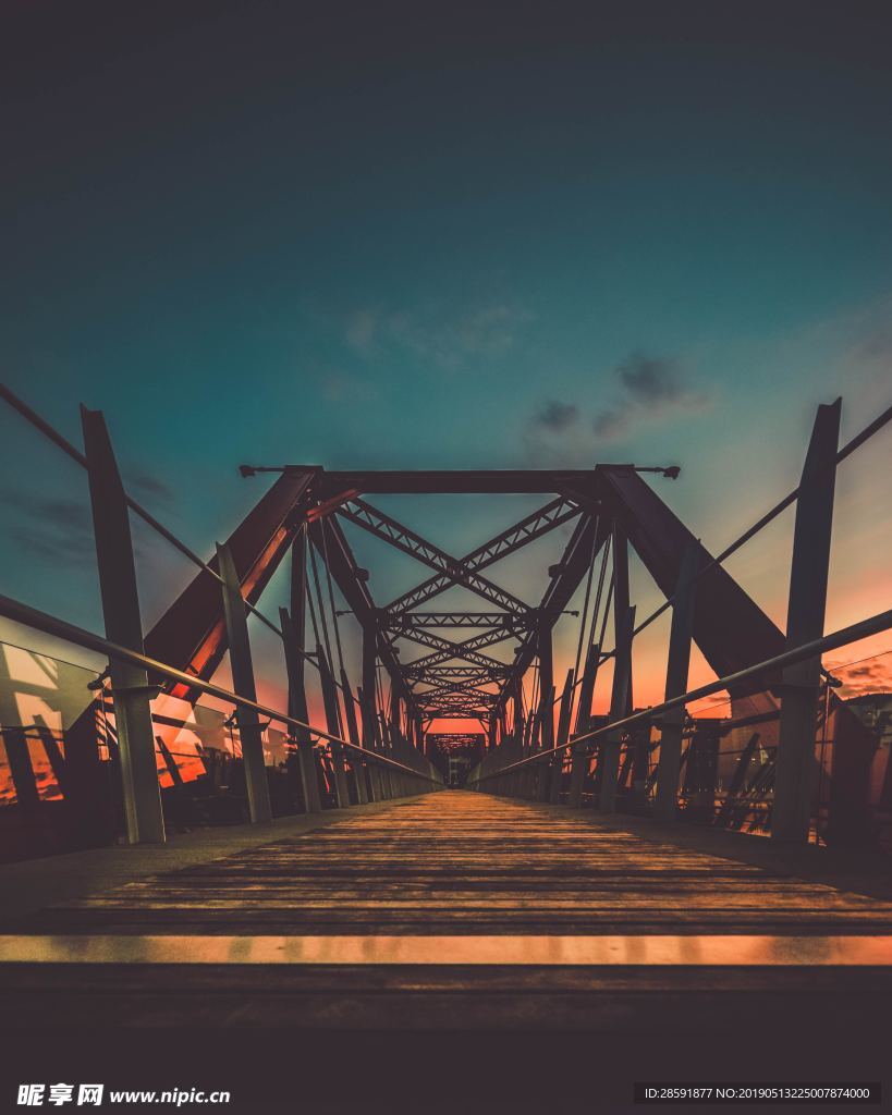 鐵橋