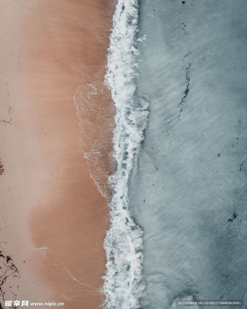 海浪沙灘