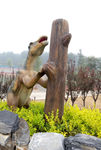 动物园恐龙雕塑