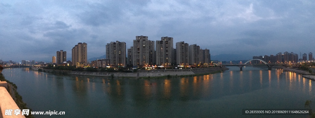 张家界澧水河  夜景