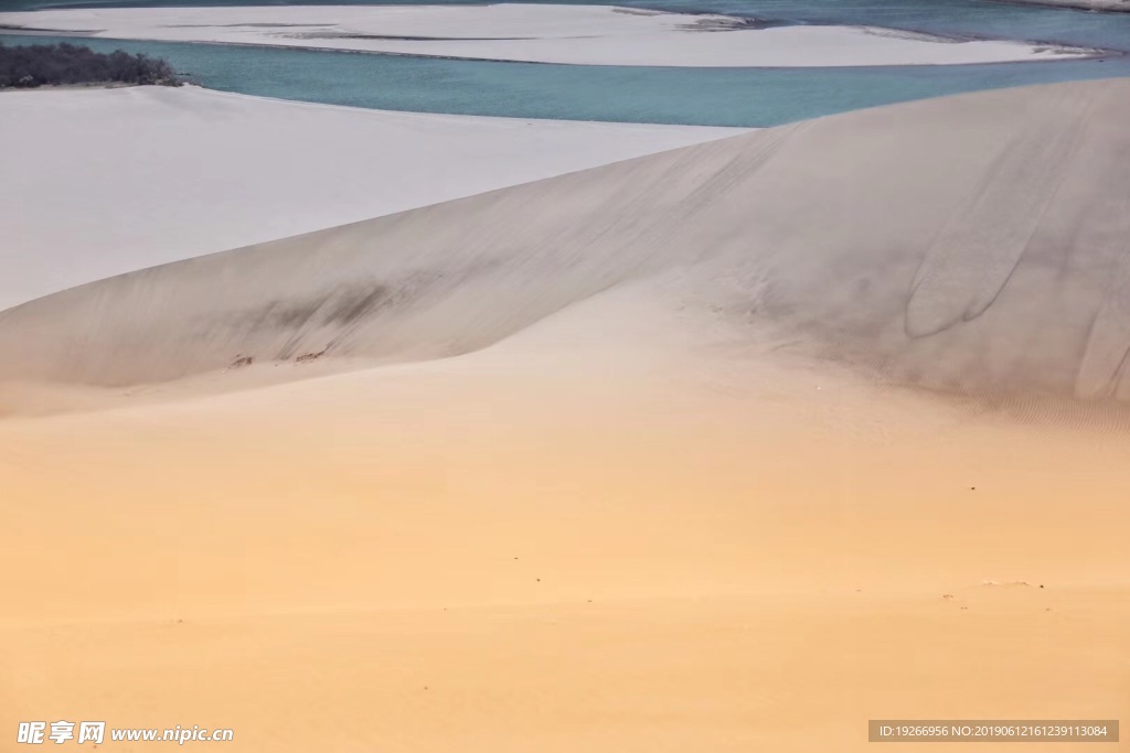 藍天白云 雪山風景  藏區風景