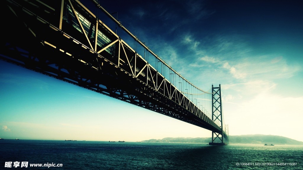 跨海鋼架大橋