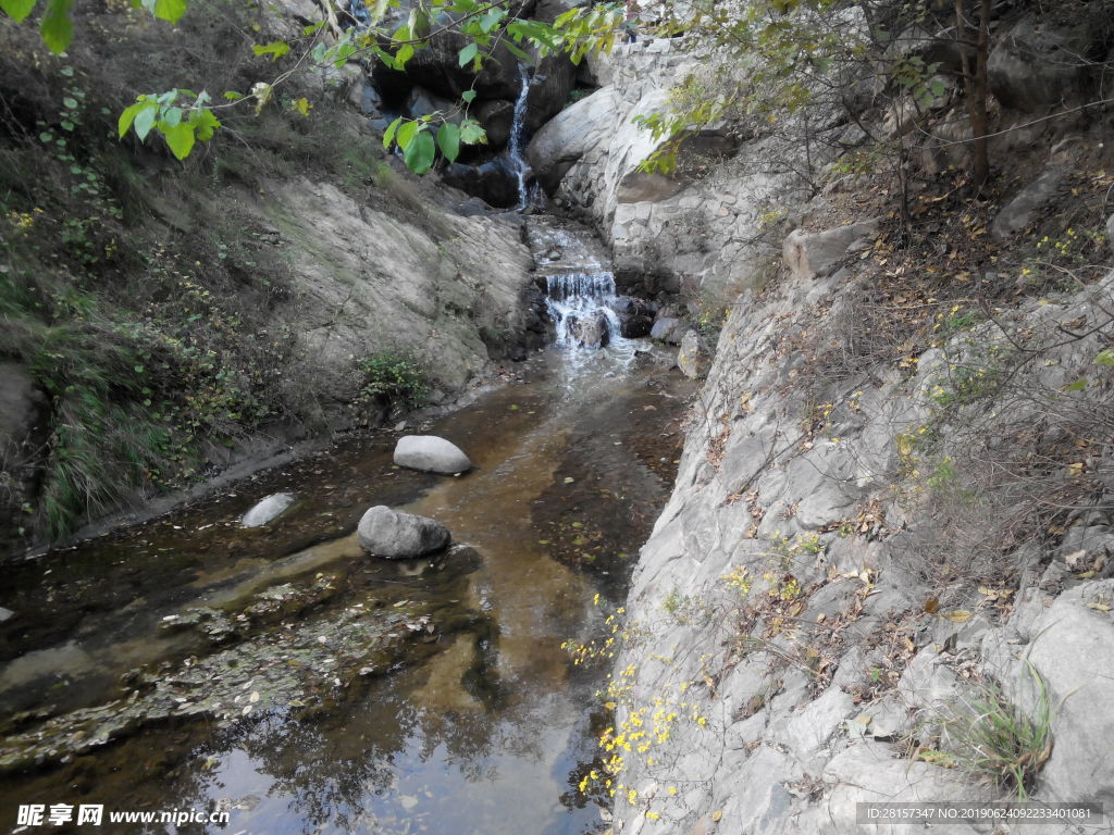 山澗