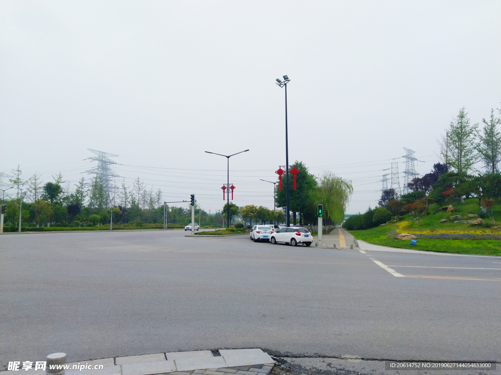 城市道路風(fēng)景