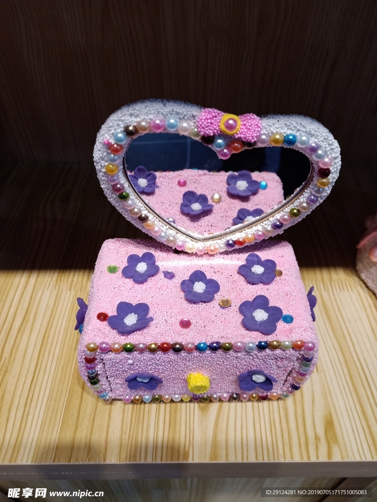輕黏土手工作品梳妝臺