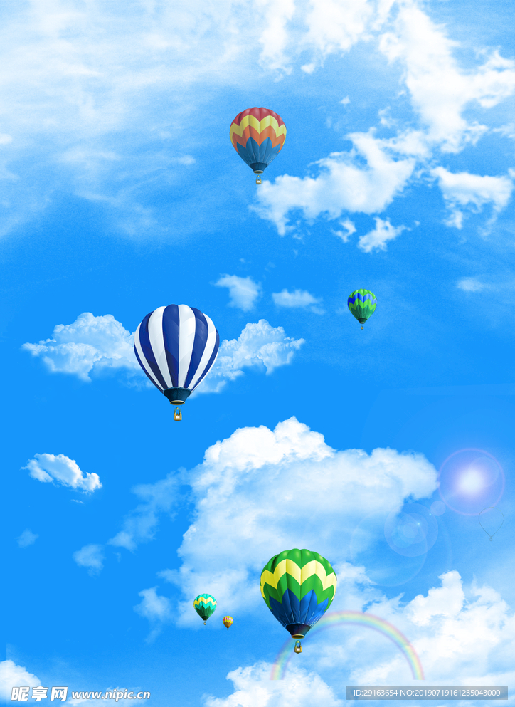 蓝天白云热气球
