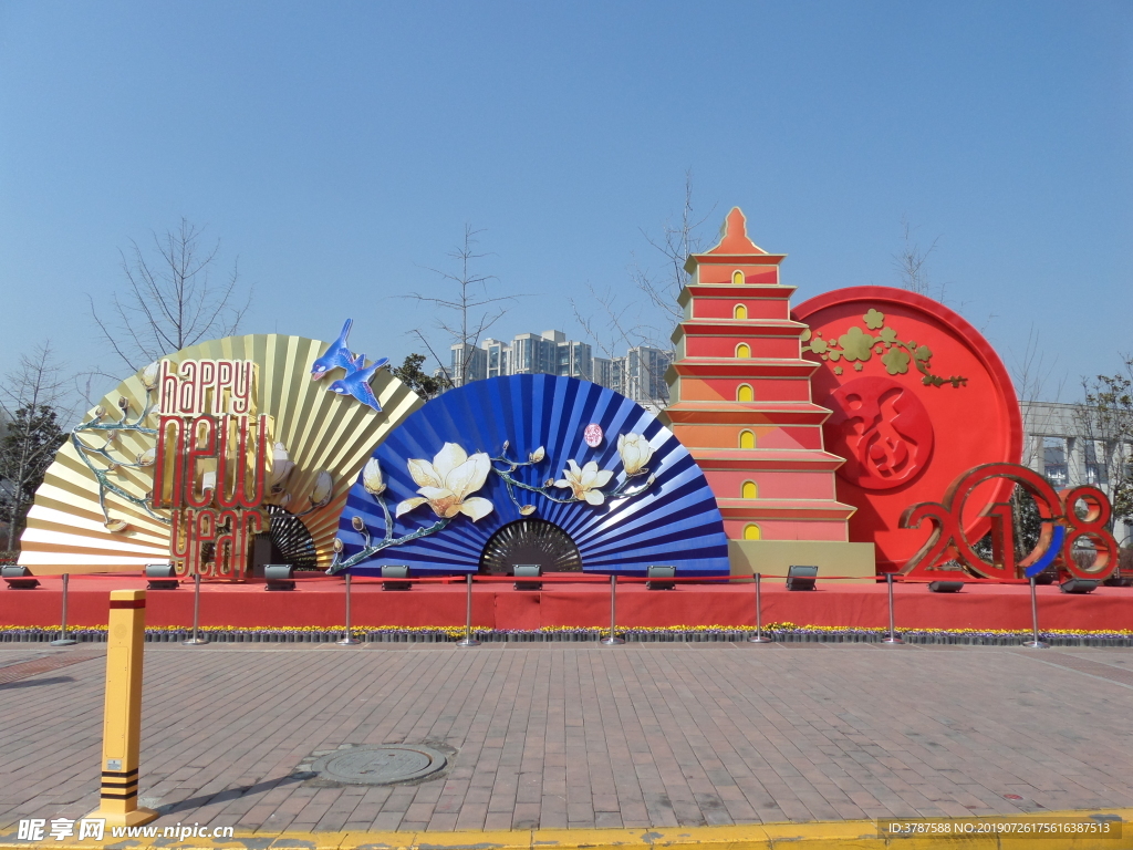 雁塔南路美陳