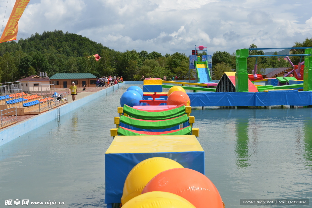 水世界   水上樂園
