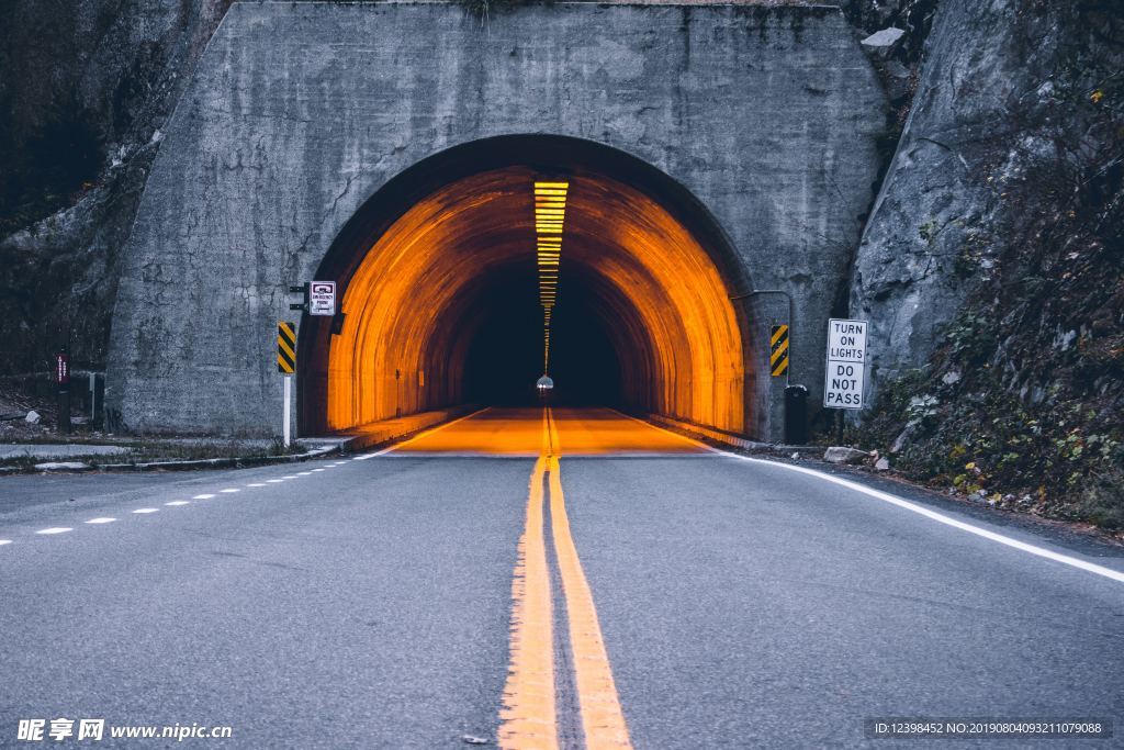 公路隧道