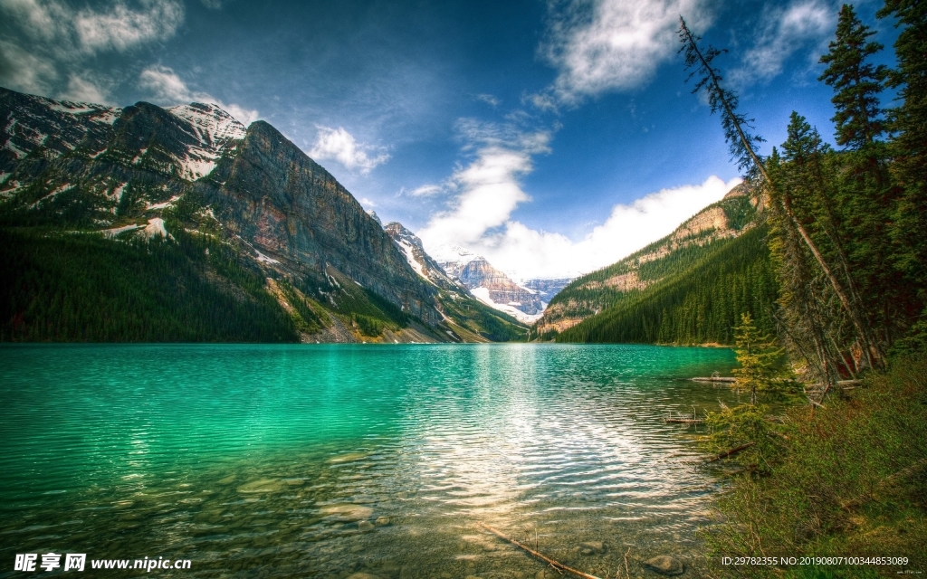 風景 水 藍天 山 湖 樹