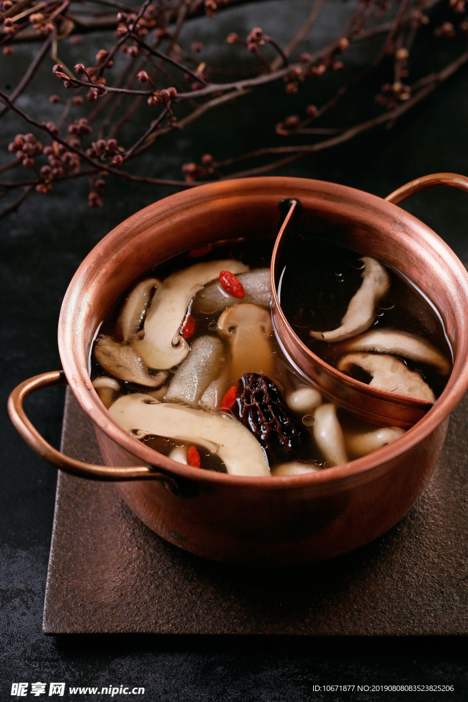 松茸鍋