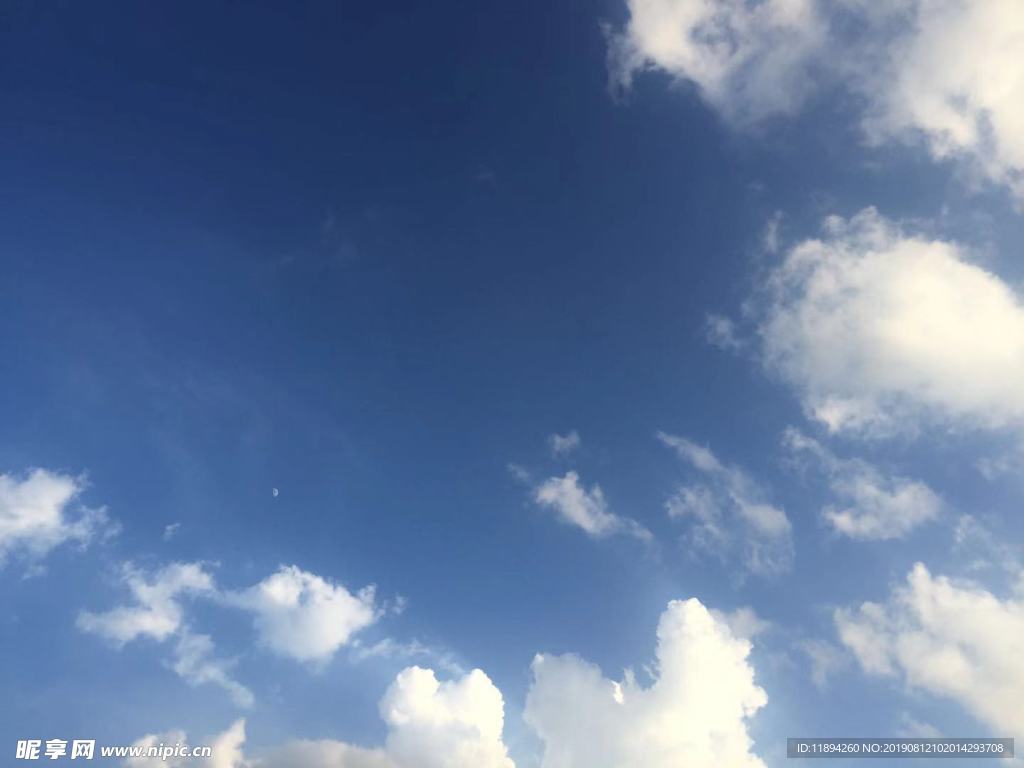 天空
