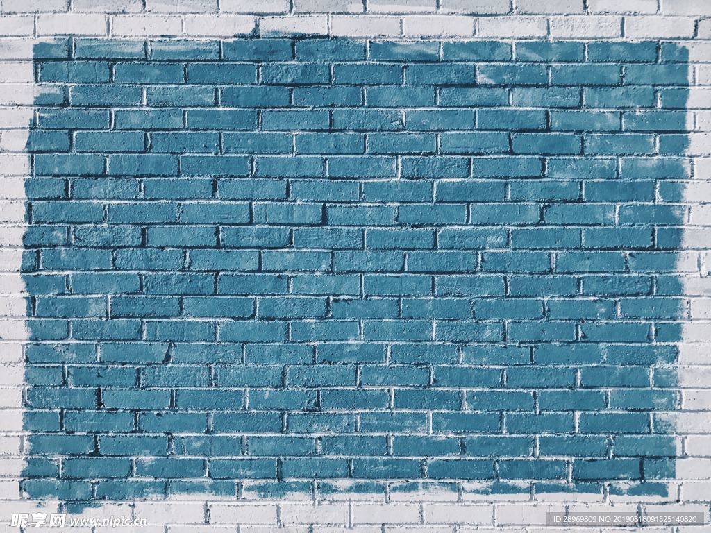 蓝色背景墙