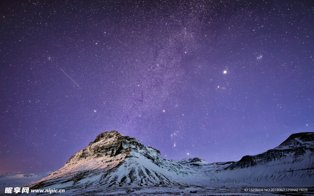 雪山星空星光夜景风景