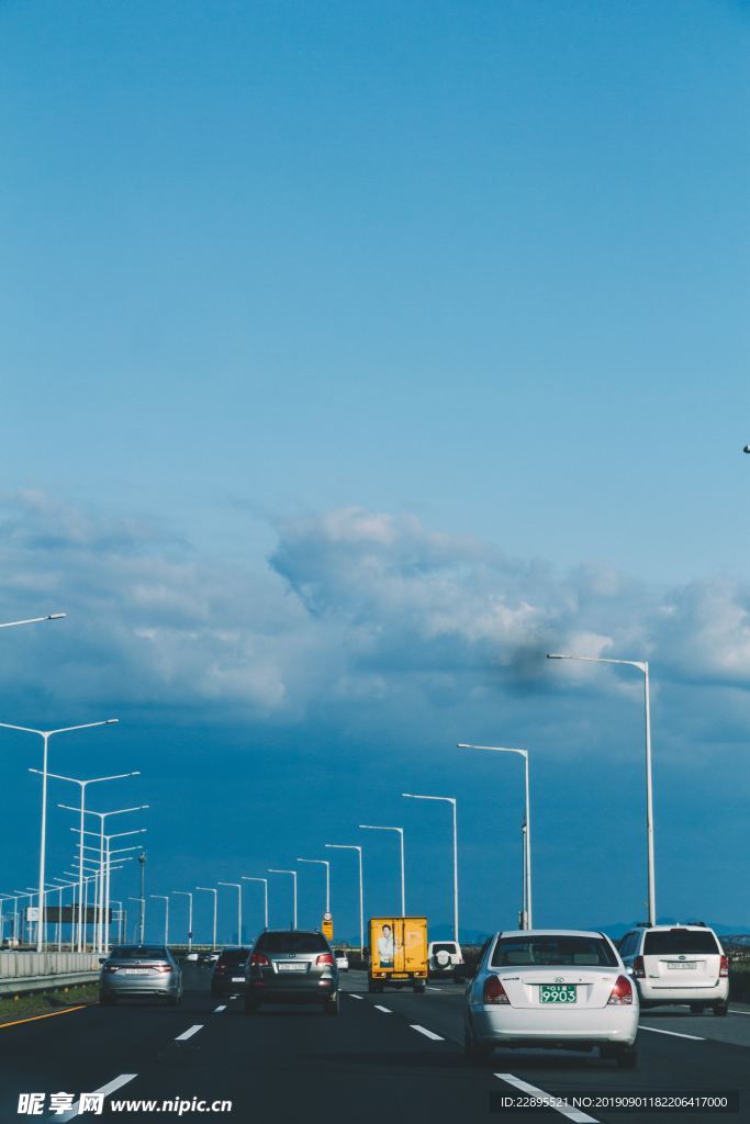 高架橋通道