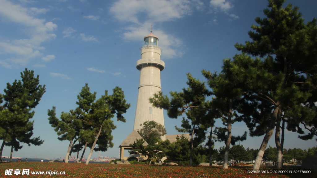 威海悅海公園燈塔