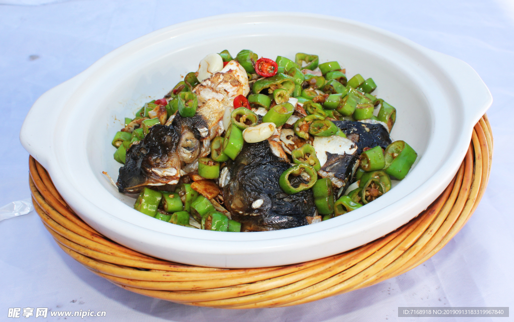 剁椒魚頭