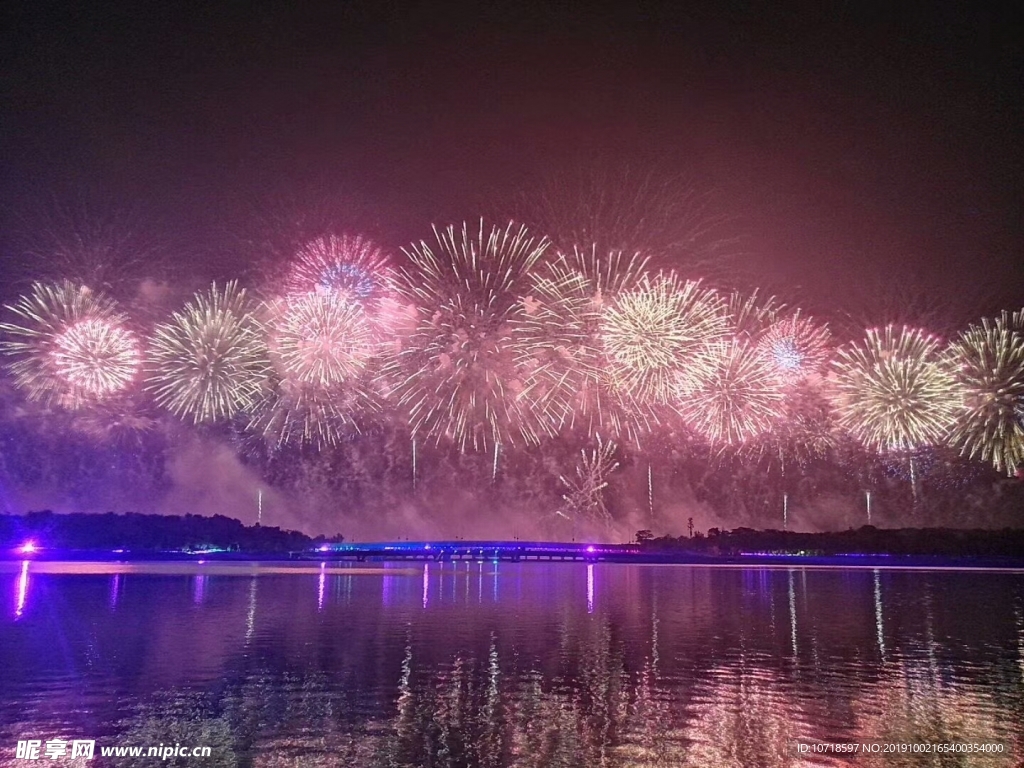 夜景煙花美景