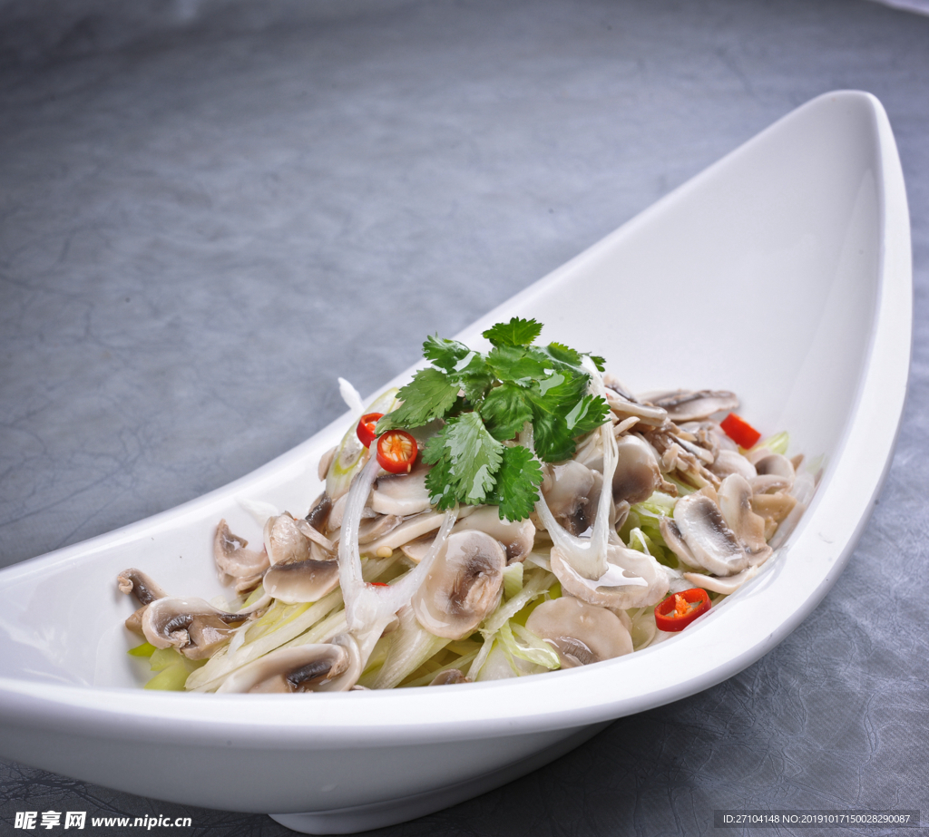 蔥白拌菌菇