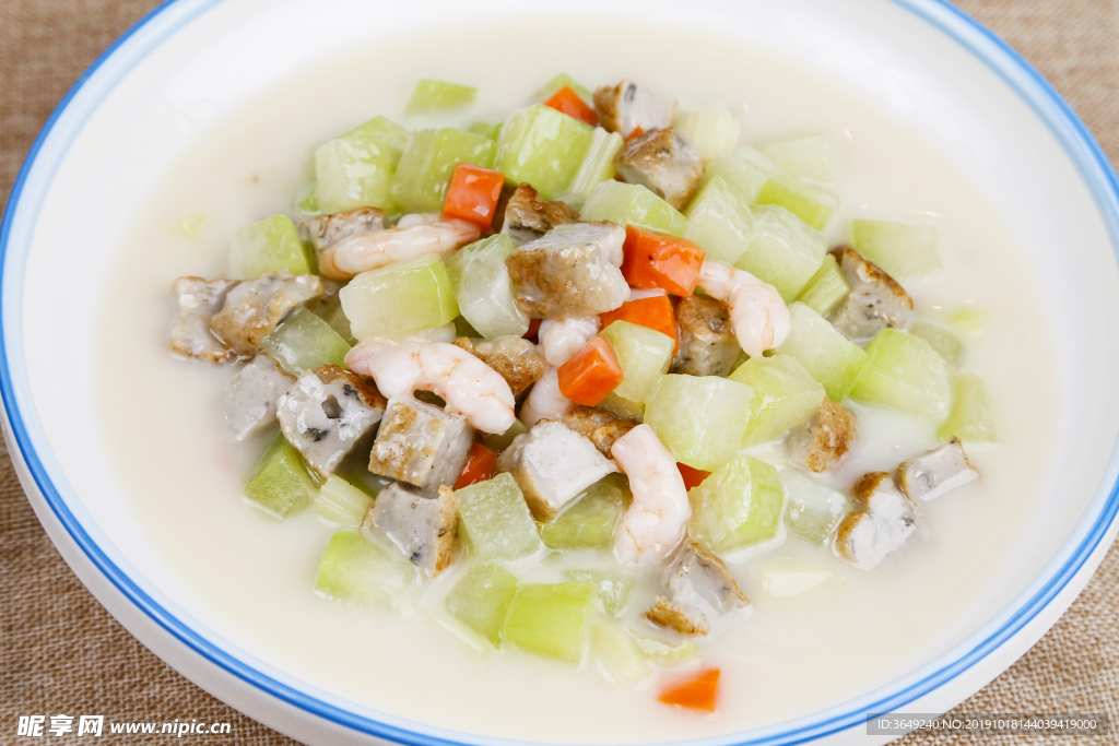 魚(yú)肉蝦燴節(jié)瓜
