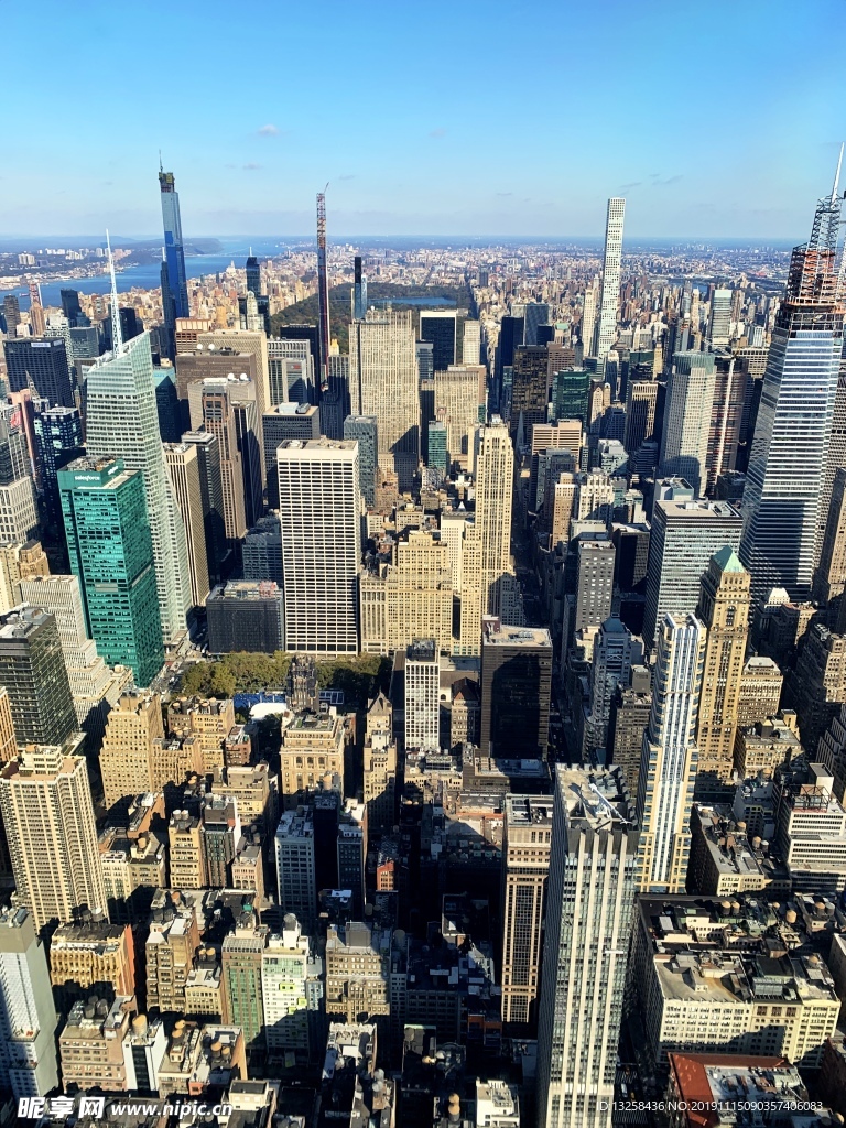 城市高樓大廈建筑風(fēng)景
