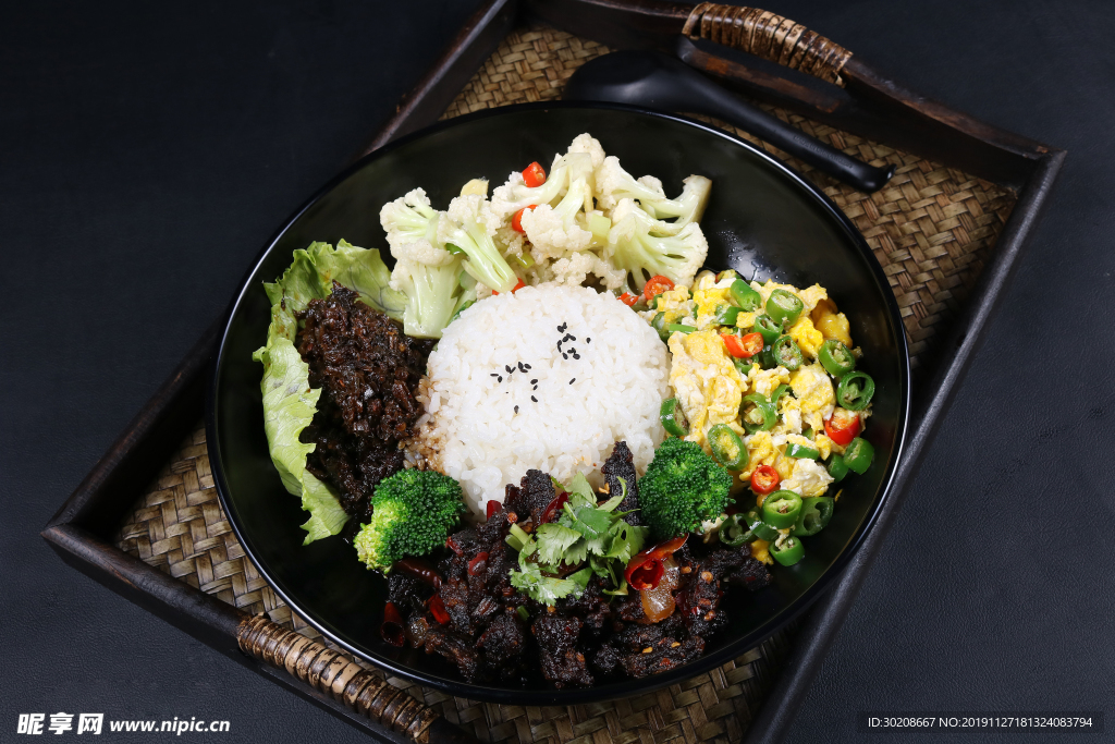 香辣牛肉飯