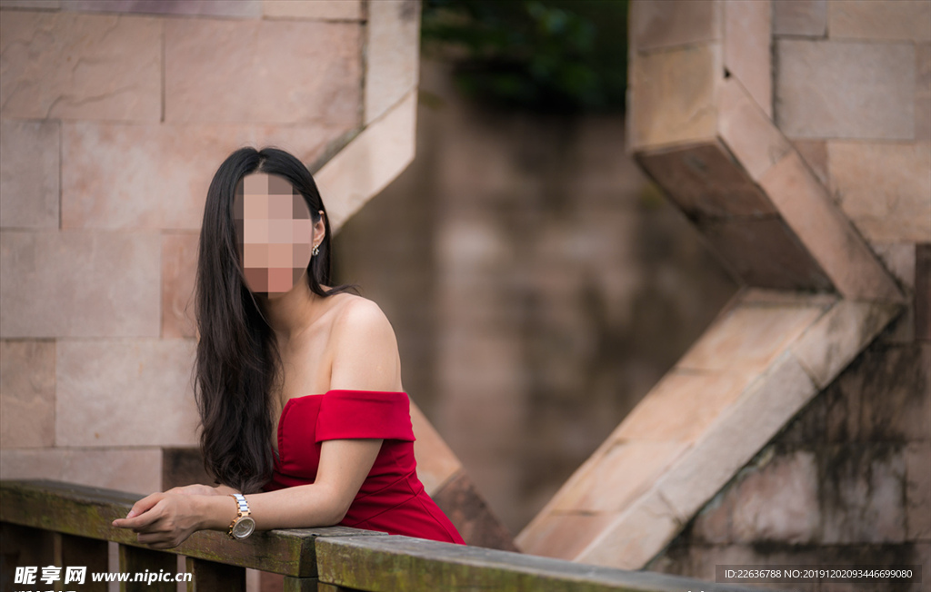 美女