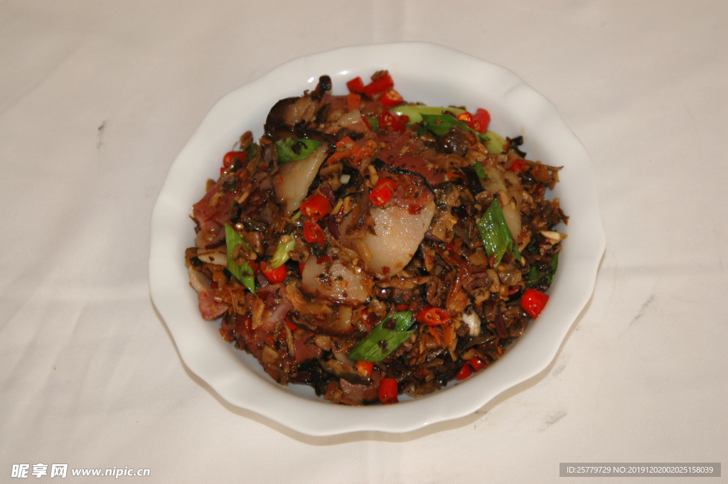 壇子菜炒臘肉