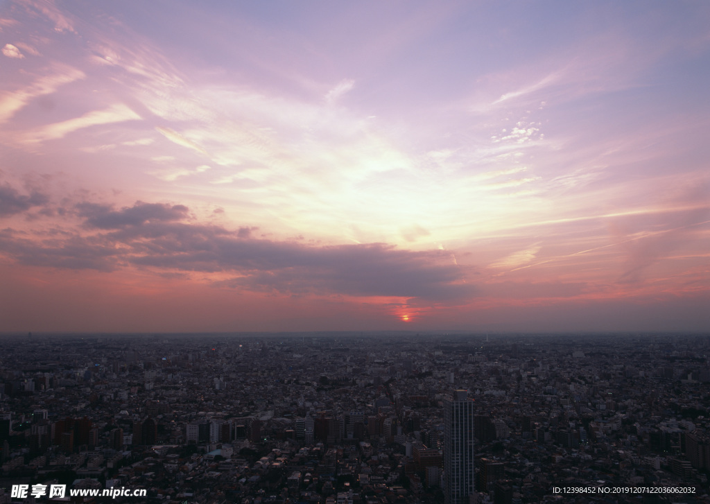 城市夕陽美景