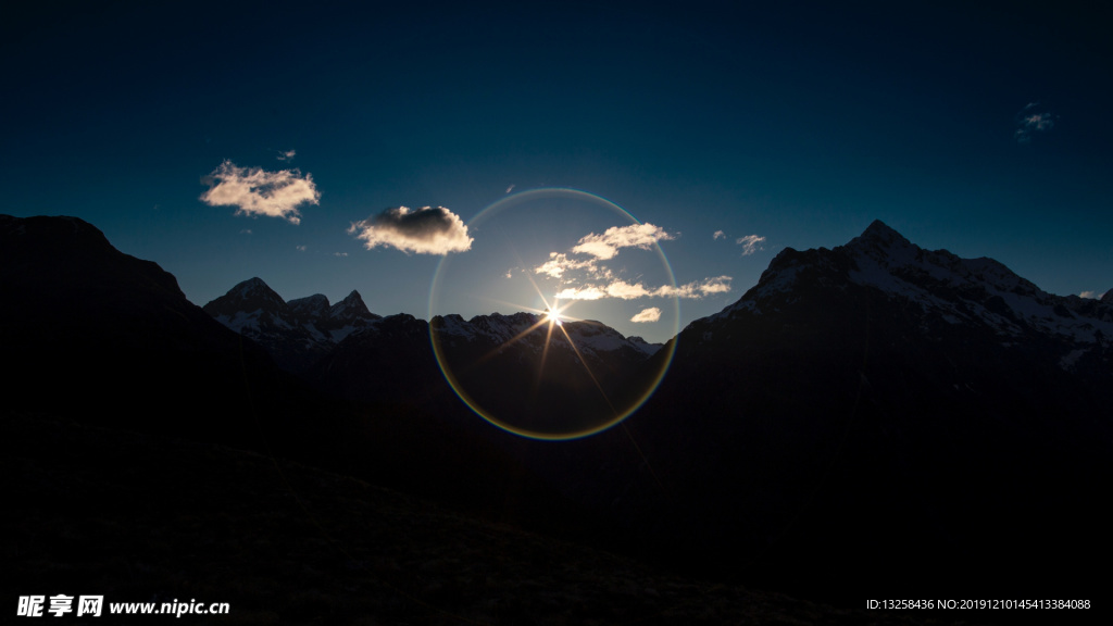 群山 云彩 風(fēng)景 高山 天空