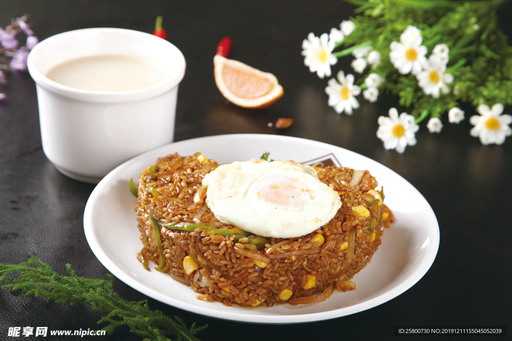 牛柳蛋炒飯
